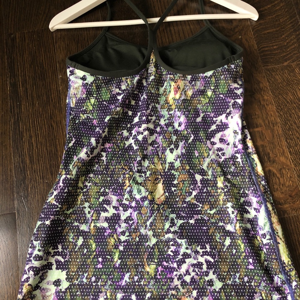 Women’s lululemon bra/top